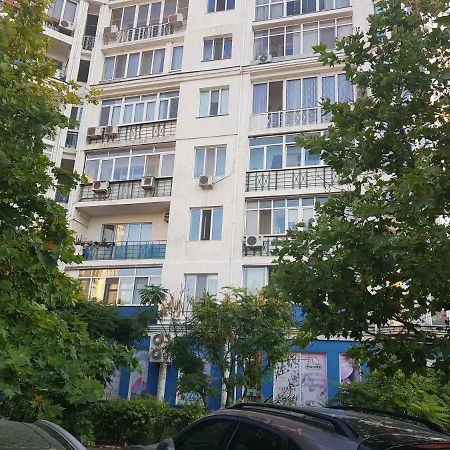 Апартаменты На Люстдорфской Odessa Buitenkant foto