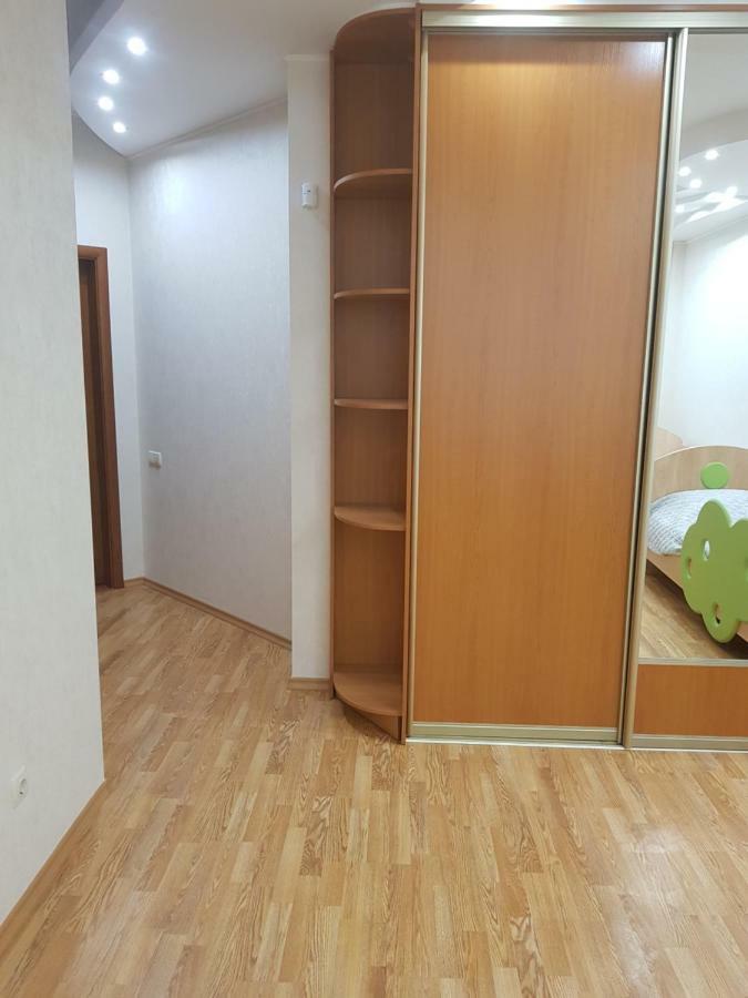 Апартаменты На Люстдорфской Odessa Buitenkant foto