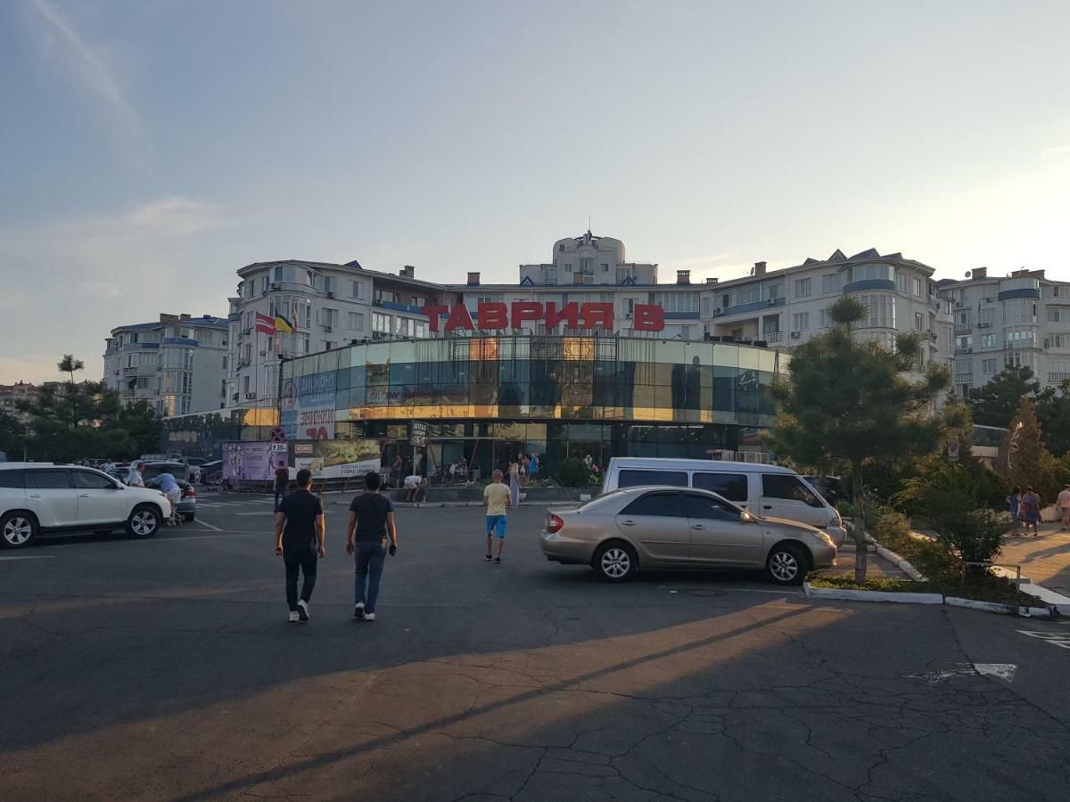 Апартаменты На Люстдорфской Odessa Buitenkant foto